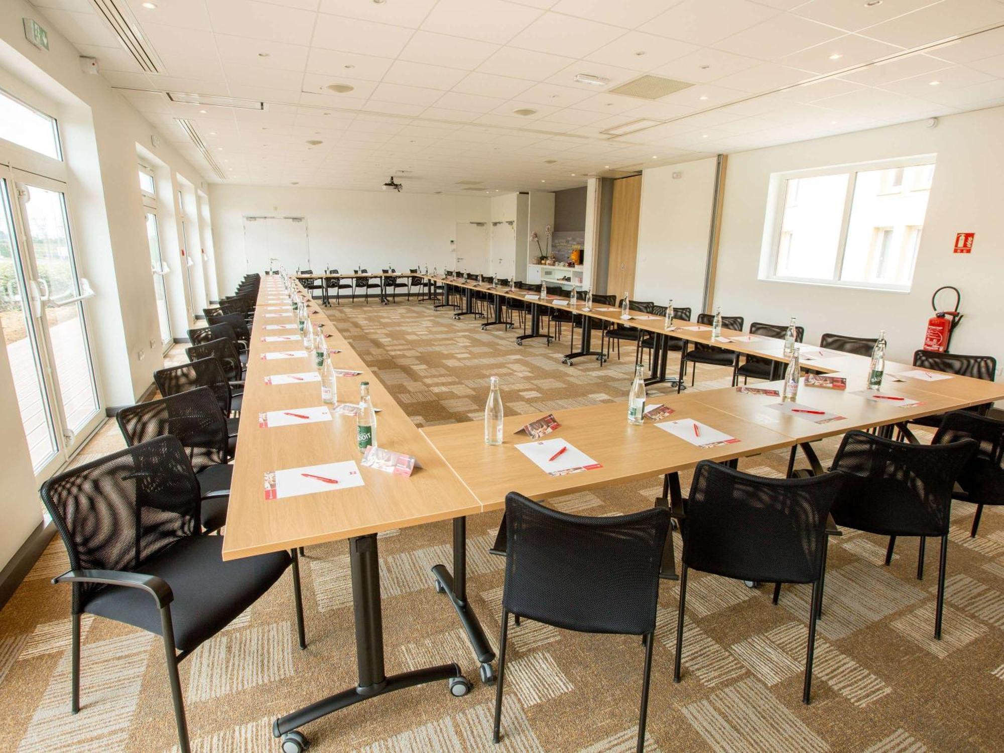Ibis Cherbourg La Glacerie Zewnętrze zdjęcie