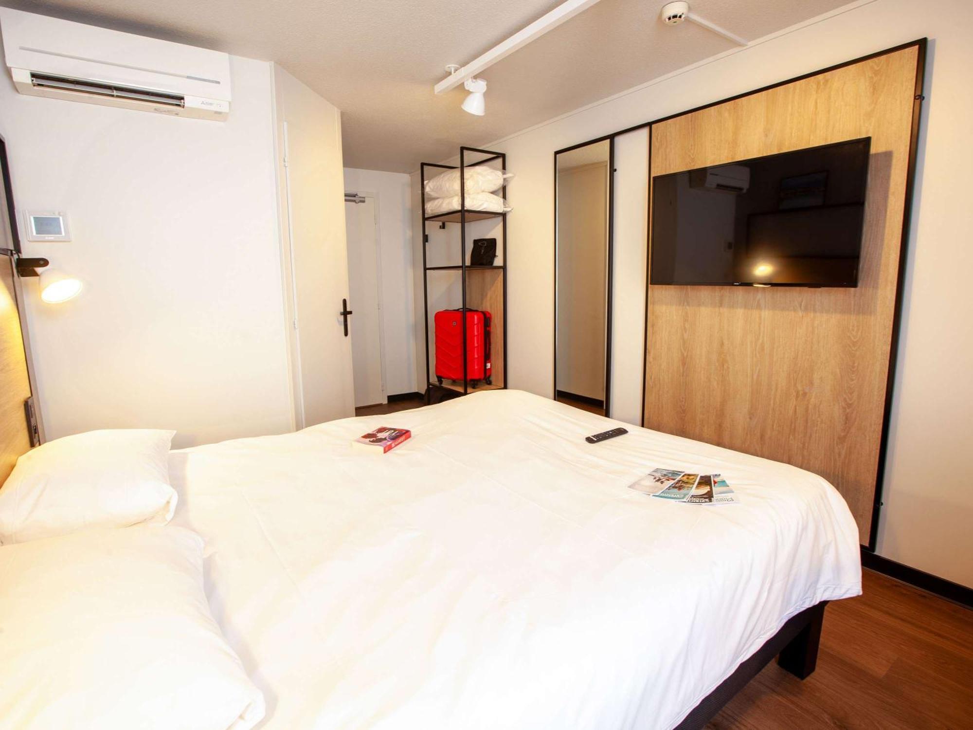 Ibis Cherbourg La Glacerie Zewnętrze zdjęcie